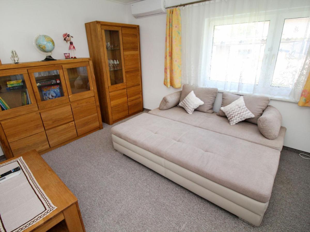 Holiday Home Bungalow Leopoldau By Interhome Vienna Exterior photo