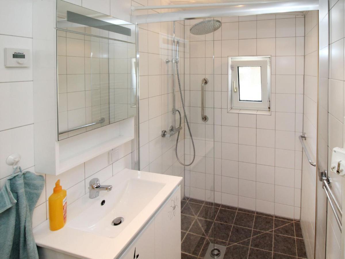 Holiday Home Bungalow Leopoldau By Interhome Vienna Exterior photo